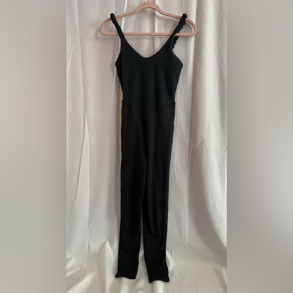 🧘‍♀️💪FREE PEOPLE Movement black Jumpsuit Size XS - Picture 1 of 12